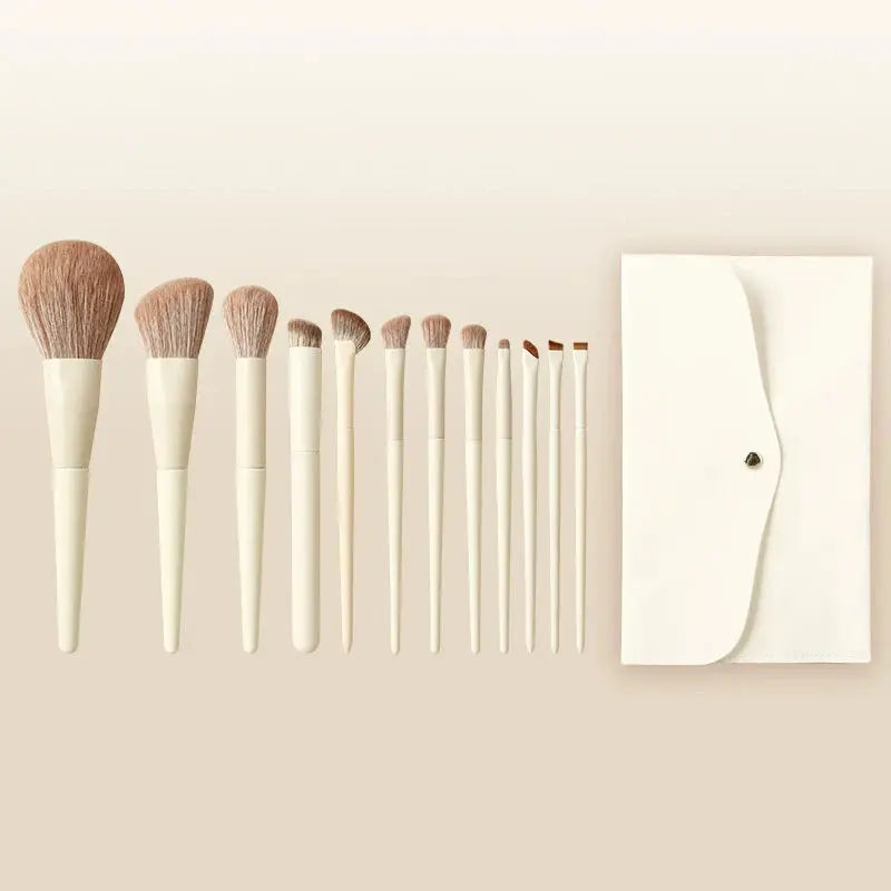 Kit Pinceaux Maquillage Professionnel — Fond de Teint, Yeux & Contour LIXTAIRESHOP